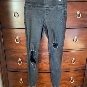 Black Old Navy Rockstar Jeggings